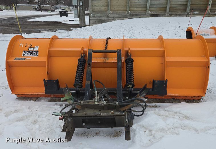 image for item ES2829 Monroe MP48R12-ISCT snow plow