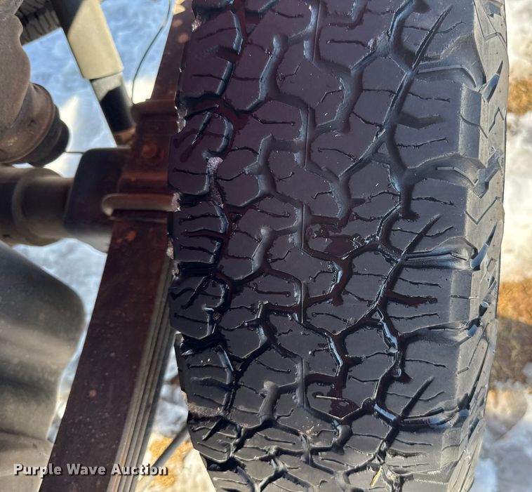 image for item ES5749 2011 Chevrolet Silverado 2500HD Crew Cab pickup truck