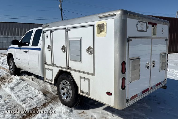 image for item ES5750 2013 Chevrolet Silverado 1500 Ext. Cab utility bed pickup truck