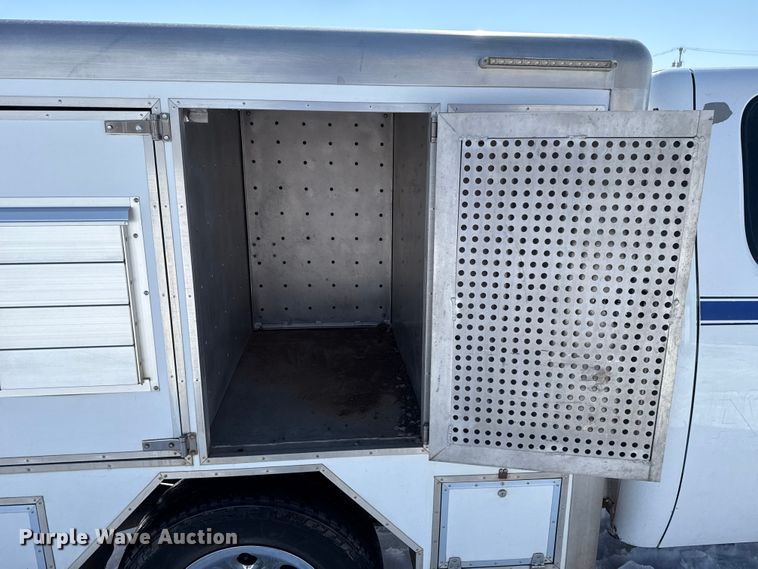 image for item ES5750 2013 Chevrolet Silverado 1500 Ext. Cab utility bed pickup truck