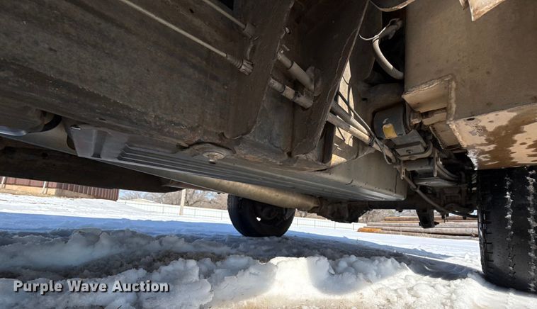 image for item ES5750 2013 Chevrolet Silverado 1500 Ext. Cab utility bed pickup truck