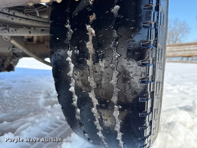 image for item ES5750 2013 Chevrolet Silverado 1500 Ext. Cab utility bed pickup truck