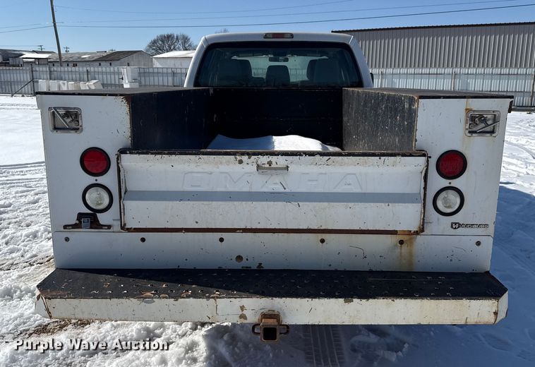 image for item ES5752 2011 Ford F250 Super Duty XL Crew Cab utility bed pickup truck