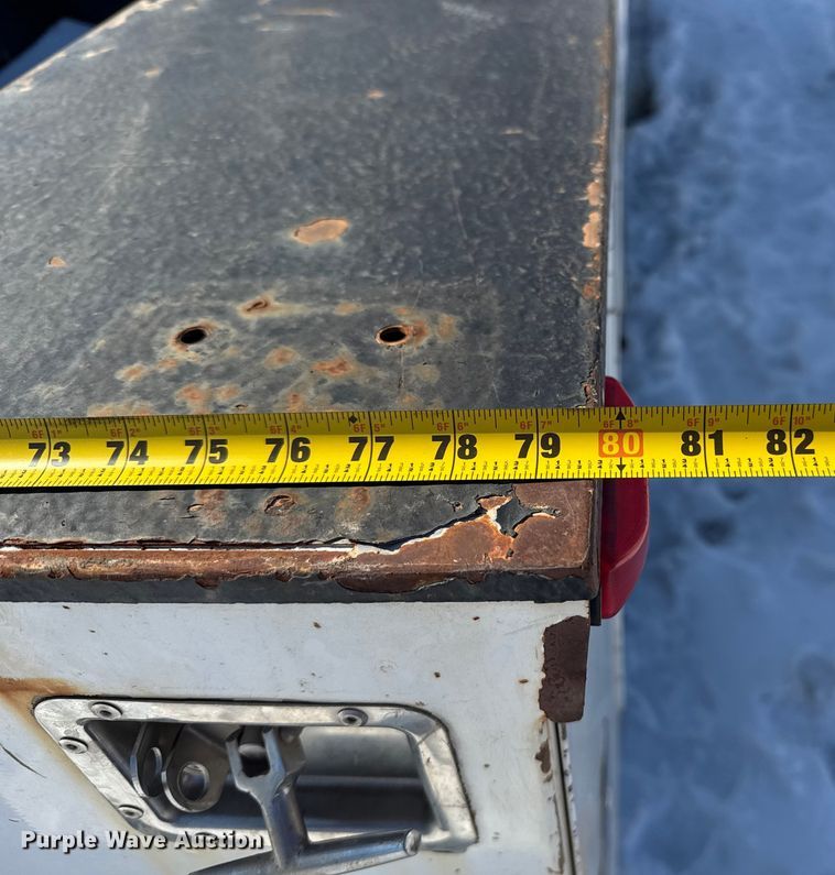 image for item ES5752 2011 Ford F250 Super Duty XL Crew Cab utility bed pickup truck