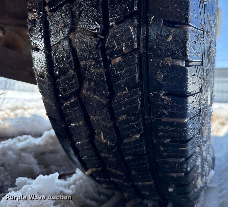 image for item ES5753 1994 Chevrolet 2500 Ext. Cab pickup truck