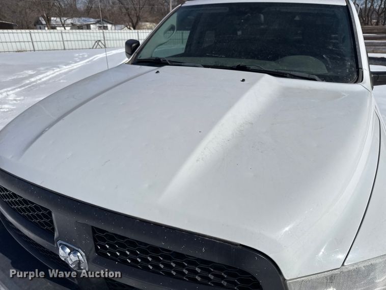 image for item ES5755 2015 Dodge Ram 1500 Crew Cab pickup truck