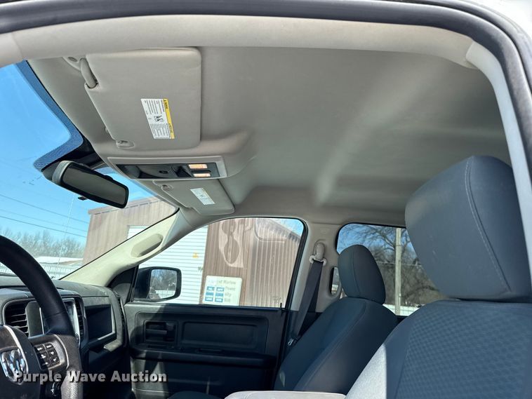 image for item ES5755 2015 Dodge Ram 1500 Crew Cab pickup truck