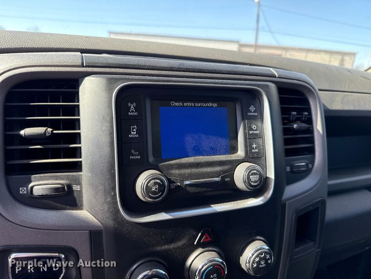 image for item ES5755 2015 Dodge Ram 1500 Crew Cab pickup truck