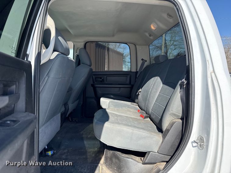 image for item ES5755 2015 Dodge Ram 1500 Crew Cab pickup truck