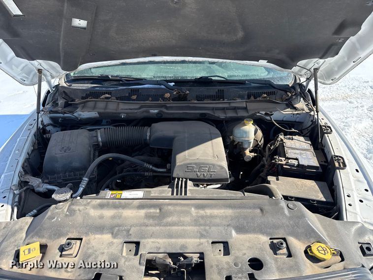 image for item ES5755 2015 Dodge Ram 1500 Crew Cab pickup truck