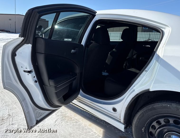 image for item ES5756 2020 Dodge Charger Police 