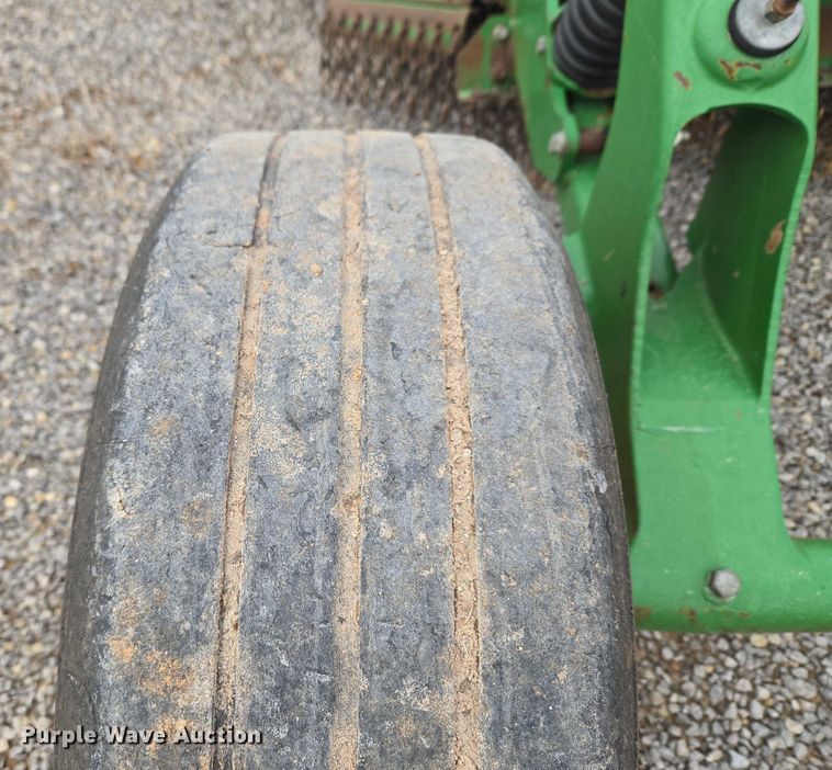 image for item ET1248 2018 John Deere CX15 batwing rotary mower