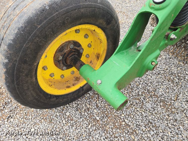 image for item ET1248 2018 John Deere CX15 batwing rotary mower