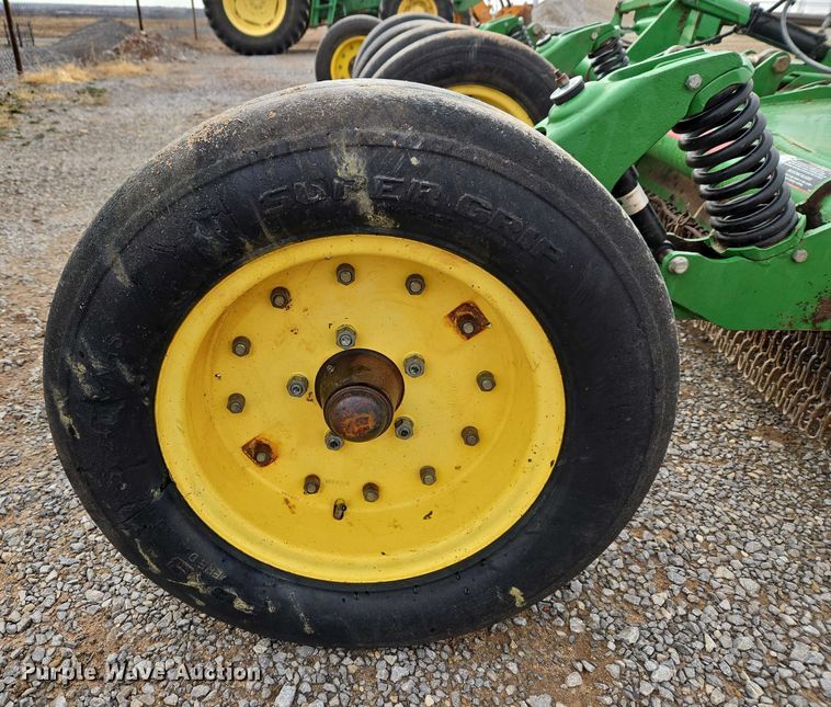 image for item ET1248 2018 John Deere CX15 batwing rotary mower