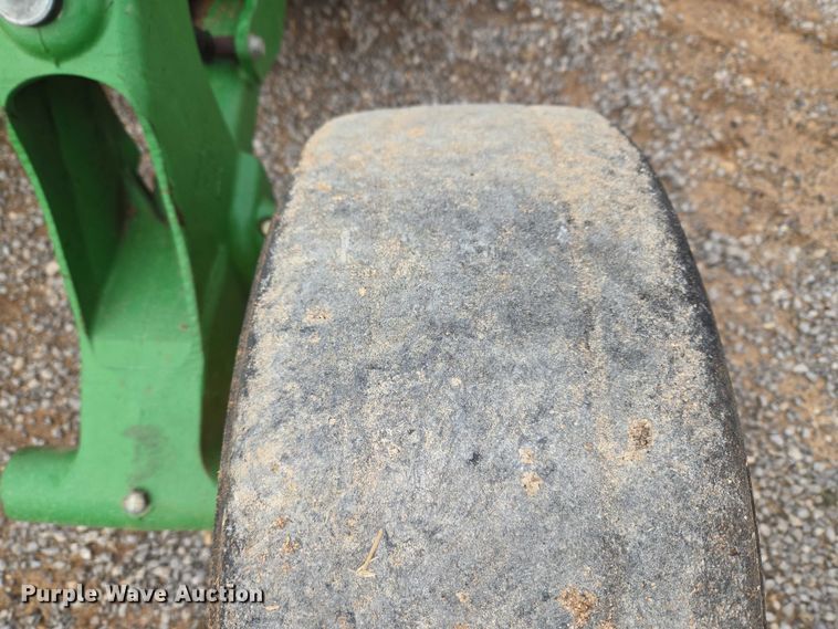 image for item ET1248 2018 John Deere CX15 batwing rotary mower