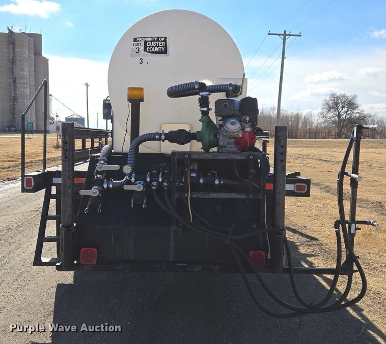 image for item ET1251 2003 International MA015 flatbed truck