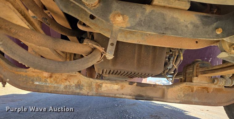 image for item ET1251 2003 International MA015 flatbed truck