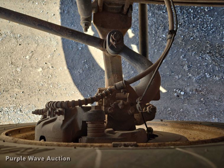 image for item ET1251 2003 International MA015 flatbed truck