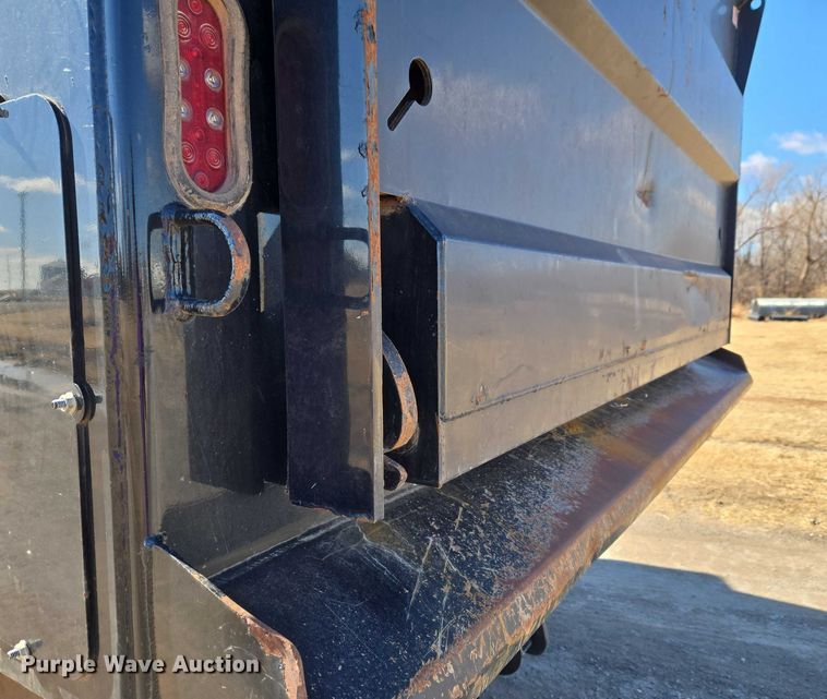 image for item ET1252 2022 Mack MD dump truck