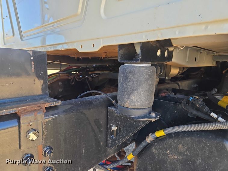 image for item ET1252 2022 Mack MD dump truck