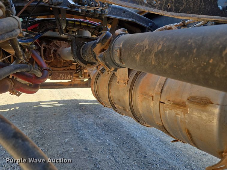 image for item ET1252 2022 Mack MD dump truck