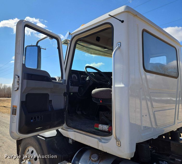 image for item ET1252 2022 Mack MD dump truck