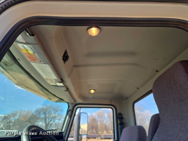 image for item ET1252 2022 Mack MD dump truck