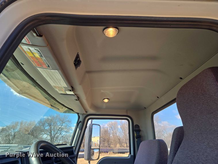 image for item ET1252 2022 Mack MD dump truck