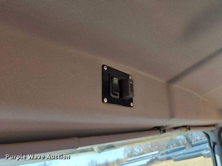 image for item ET1252 2022 Mack MD dump truck