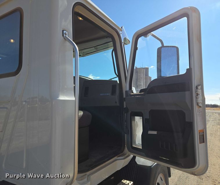 image for item ET1252 2022 Mack MD dump truck