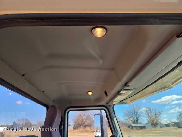 image for item ET1252 2022 Mack MD dump truck