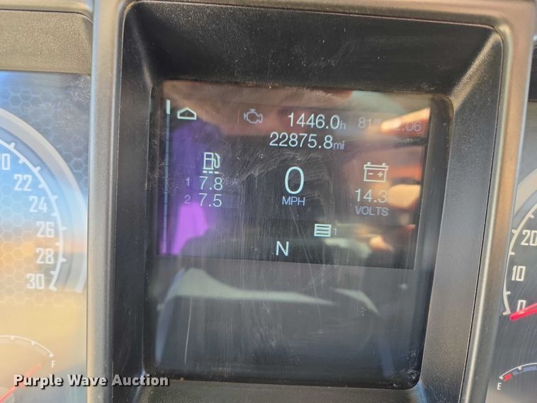 image for item ET1252 2022 Mack MD dump truck