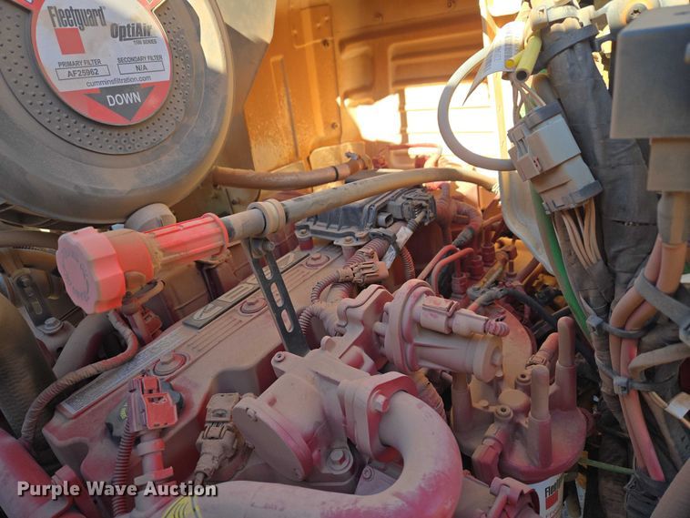 image for item ET1252 2022 Mack MD dump truck