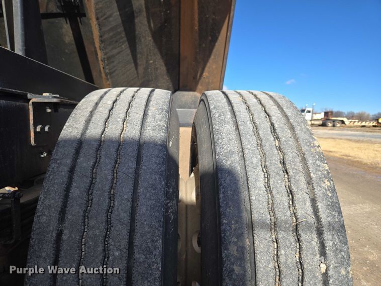 image for item ET1252 2022 Mack MD dump truck