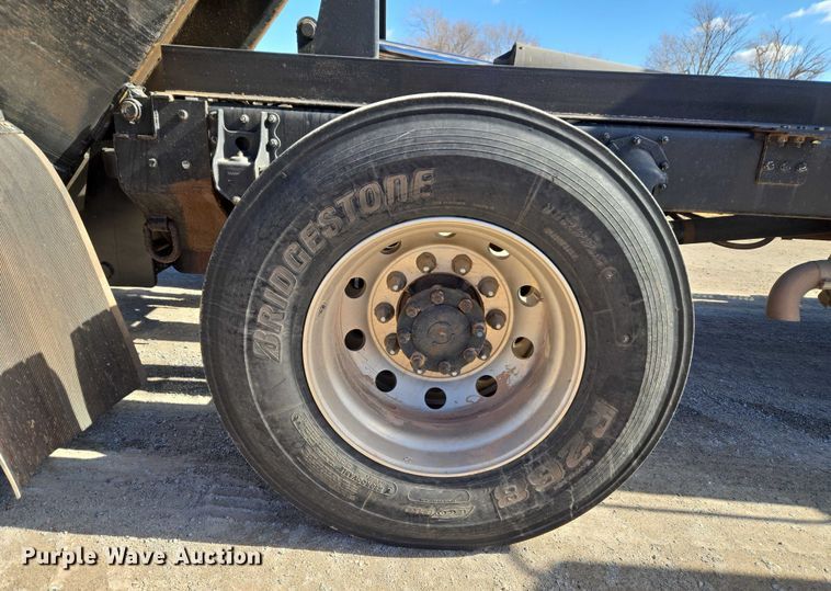 image for item ET1252 2022 Mack MD dump truck