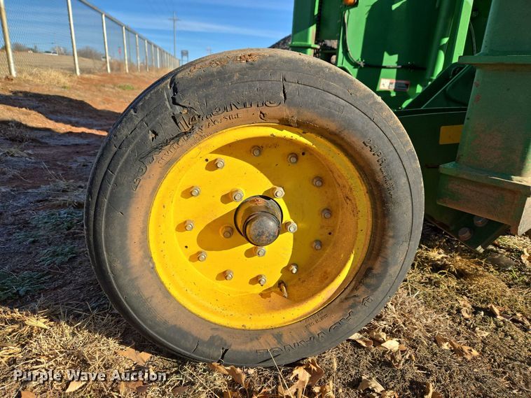 image for item ET1253 2019 John Deere R15 batwing rotary mower