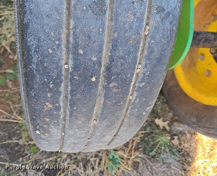 image for item ET1253 2019 John Deere R15 batwing rotary mower