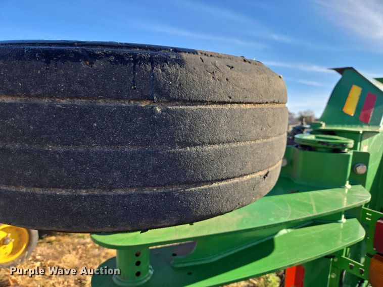 image for item ET1254 2021 John Deere R15 batwing rotary mower