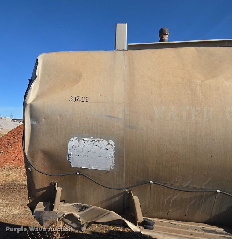 image for item ET1258 1966 Butler MFG. CO. Company tank trailer