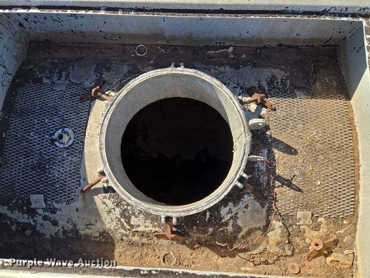 image for item ET1258 1966 Butler MFG. CO. Company tank trailer