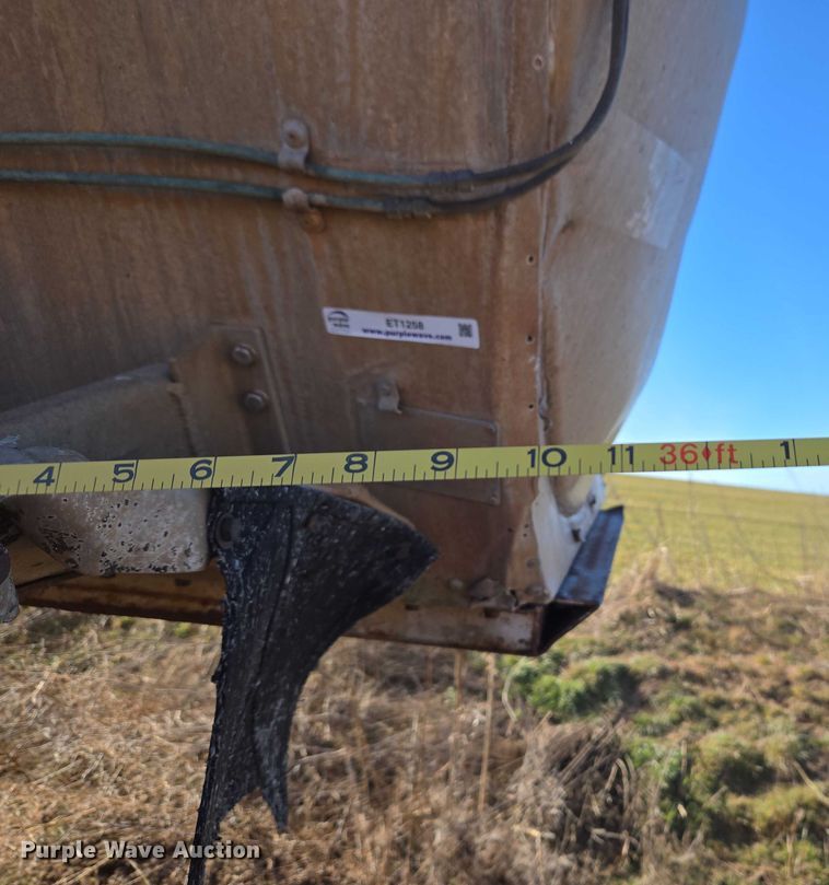 image for item ET1258 1966 Butler MFG. CO. Company tank trailer