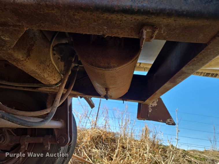 image for item ET1258 1966 Butler MFG. CO. Company tank trailer