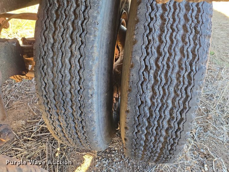 image for item ET1258 1966 Butler MFG. CO. Company tank trailer