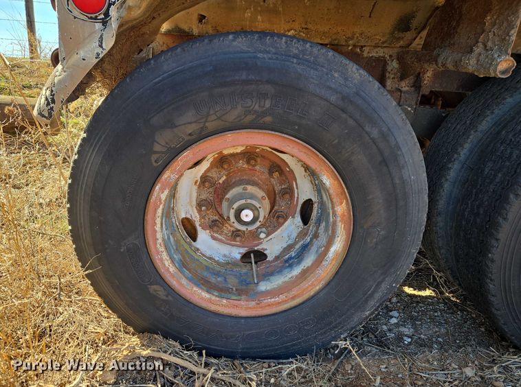 image for item ET1258 1966 Butler MFG. CO. Company tank trailer