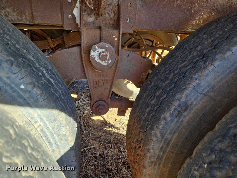 image for item ET1258 1966 Butler MFG. CO. Company tank trailer