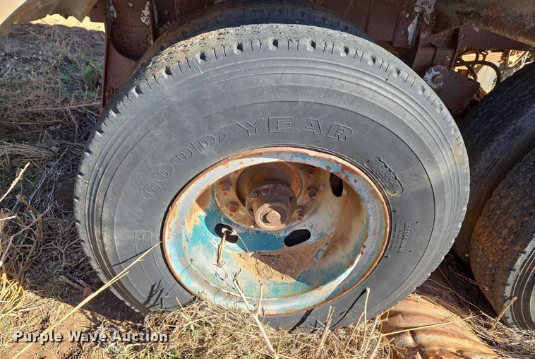 image for item ET1258 1966 Butler MFG. CO. Company tank trailer