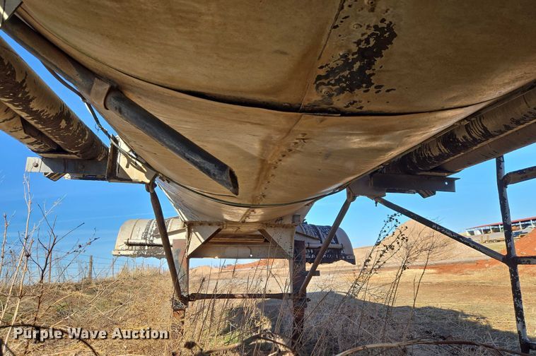 image for item ET1258 1966 Butler MFG. CO. Company tank trailer