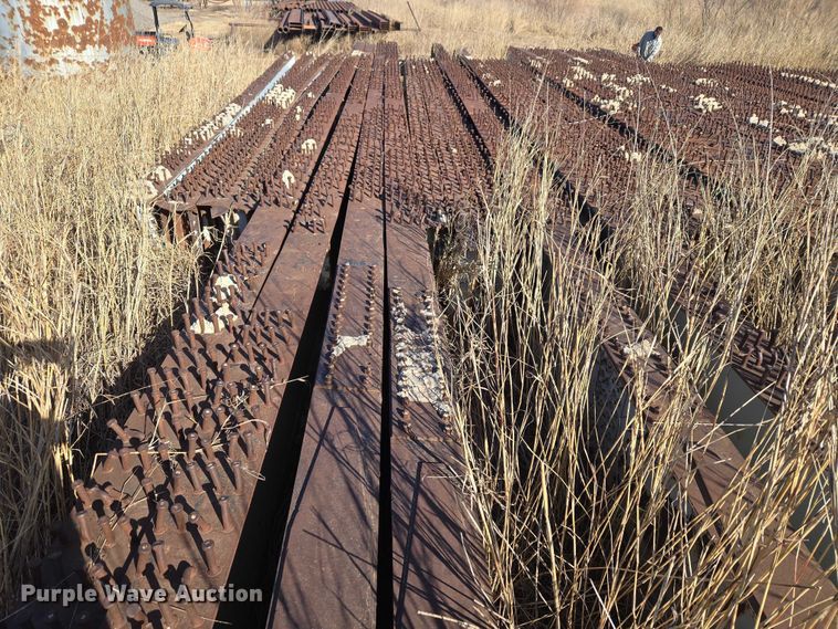 image for item ET1259 Approximately 13 bridge beams