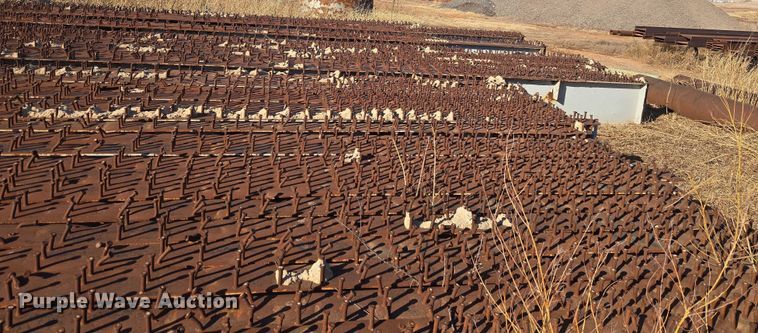 image for item ET1259 Approximately 13 bridge beams