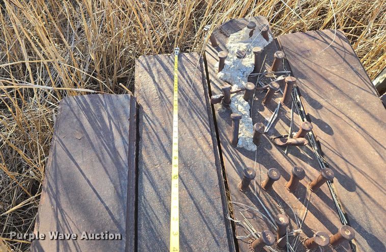 image for item ET1259 Approximately 13 bridge beams